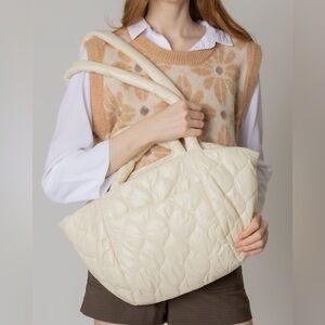 Quilted puffer bag cream Do Everything in Love EUC